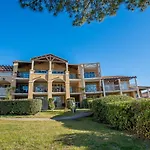 Lejlighed Hameau - N1 208 By Interhome *