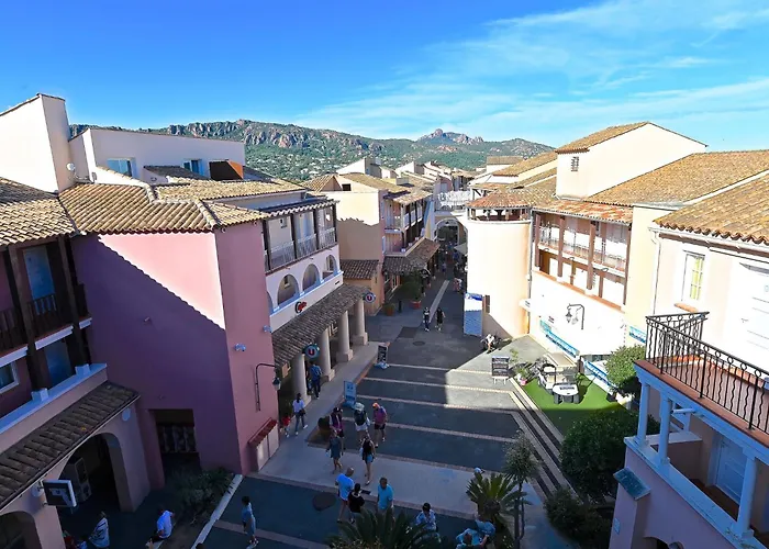 Appartement Hameau - N1 208 By Interhome *